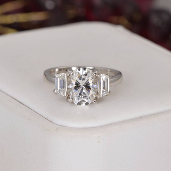 Moissanite Ring 2.56 tcw Oval Cut w/ Baguette Engagement Ring 925 - Picture 2 of 3